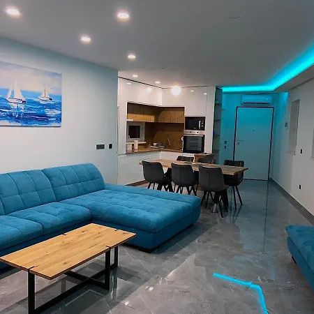 Seashell Luxury Appartement Makarska